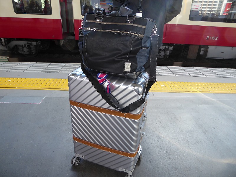 新調したスーツケース