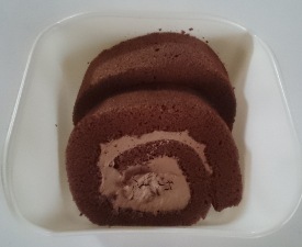 ザクザクチョコのロールケーキ02