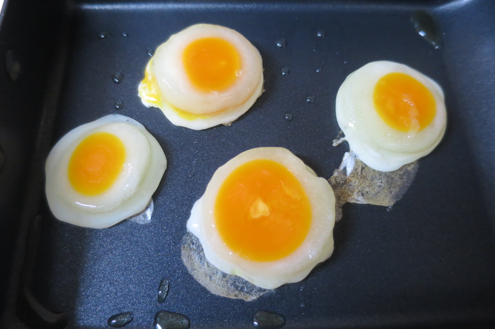 目玉焼き 冷凍 卵