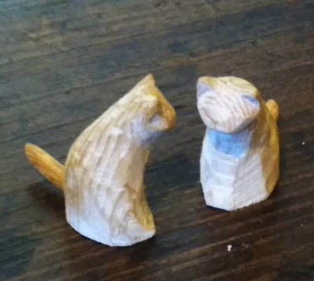 fc2木彫りの猫さん2匹